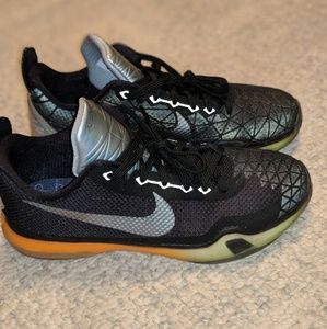 Youth size 7 Kobe X All-star